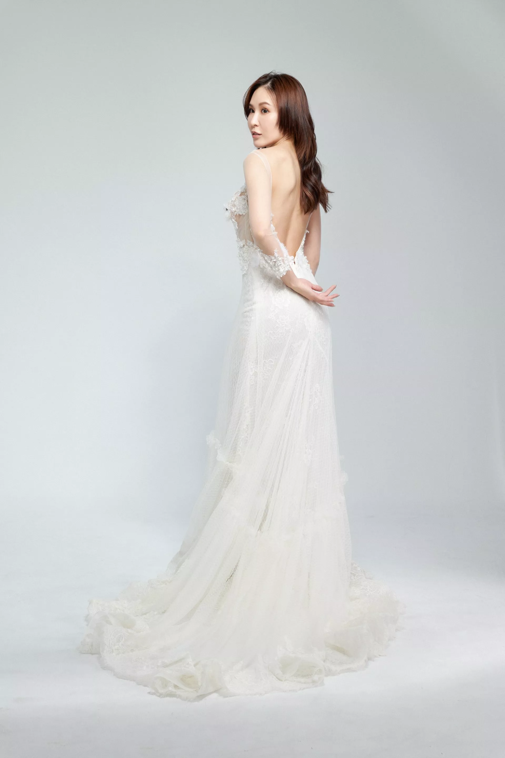 23棚拍立體貼花設計款白紗-0005-S/S2023Editorial