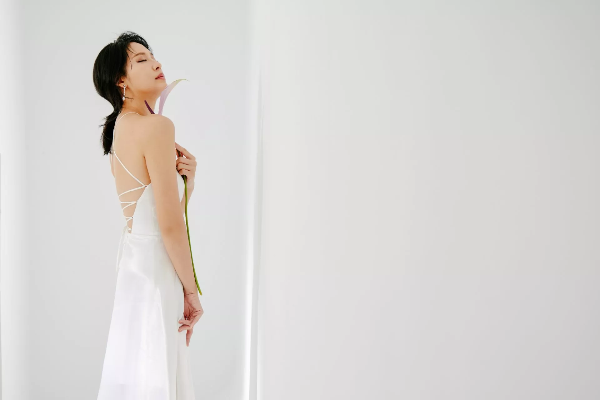 削肩後綁帶前短後長小禮服-5-2024Collection